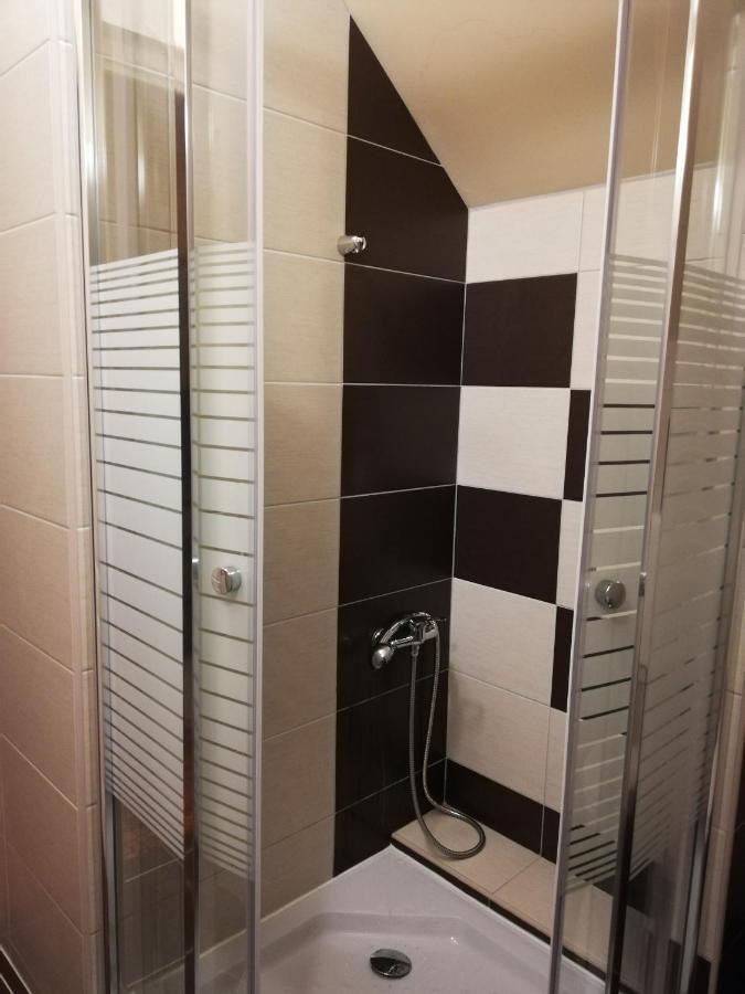 Voelgy Apartman Eger Eksteriør billede