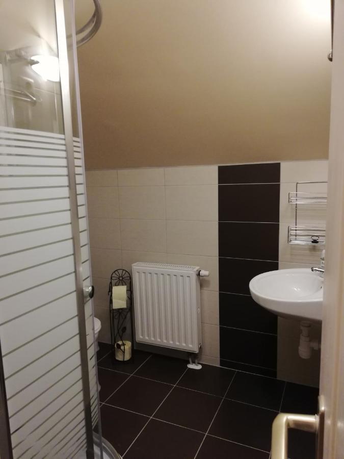 Voelgy Apartman Eger Eksteriør billede