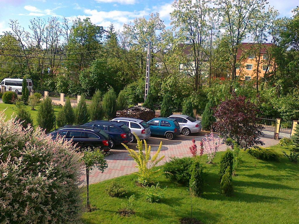 Voelgy Apartman Eger Eksteriør billede