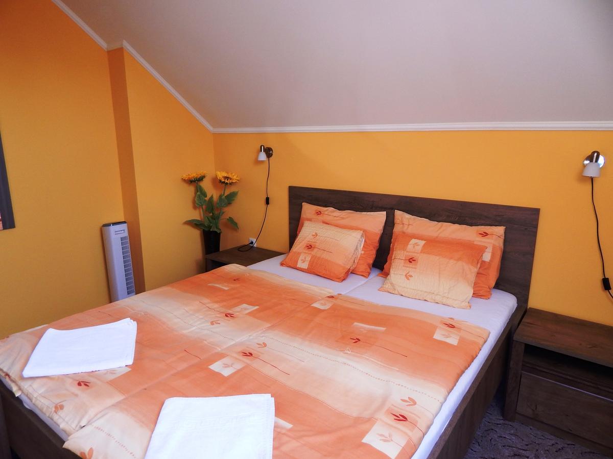 Voelgy Apartman Eger Eksteriør billede
